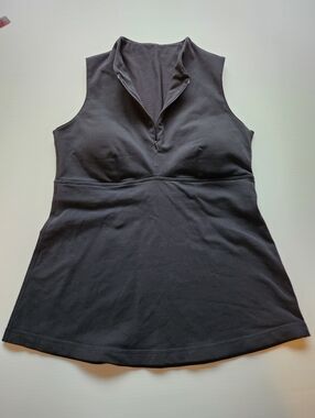 Lululemon Zip Ur Whisper Sz 8 Tank EUC